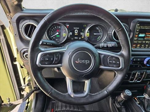 Used 2021 Jeep Wrangler Unlimited Sahara w/ Cold Weather Group AWD/4WD image 13