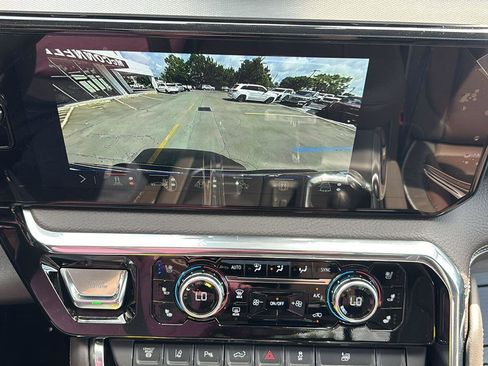 New 2026 GMC Sierra 3500 Denali w/ Denali Reserve Package AWD/4WD image 34