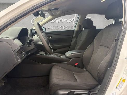 Used 2023 Honda Accord LX image 19