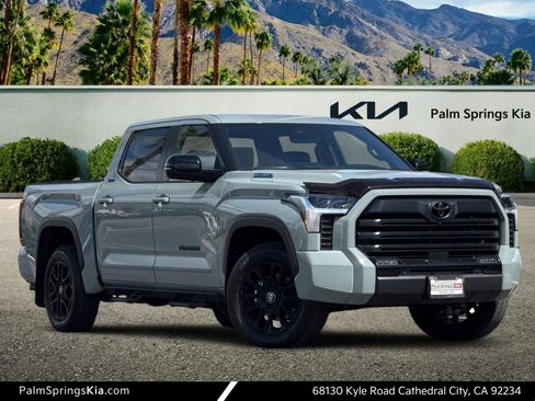 Used 2025 Toyota Tundra Limited AWD/4WD image 1