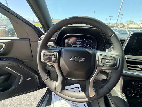 Used 2024 Chevrolet Tahoe Z71 AWD/4WD image 20