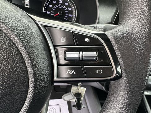 Used 2024 Kia Forte LXS FWD image 22