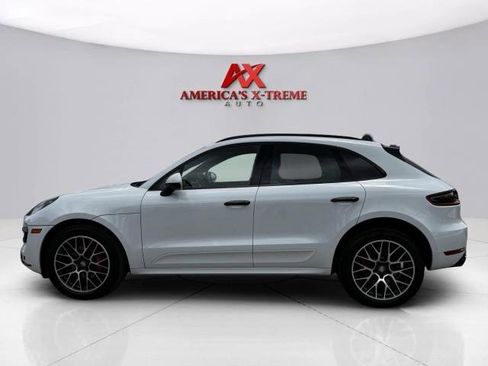 Used 2017 Porsche Macan Turbo AWD/4WD image 2