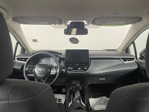 Certified 2025 Toyota Corolla LE FWD image 11