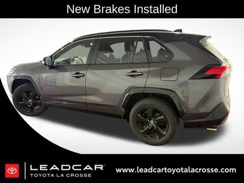 Used 2020 Toyota RAV4 XSE AWD/4WD image 2