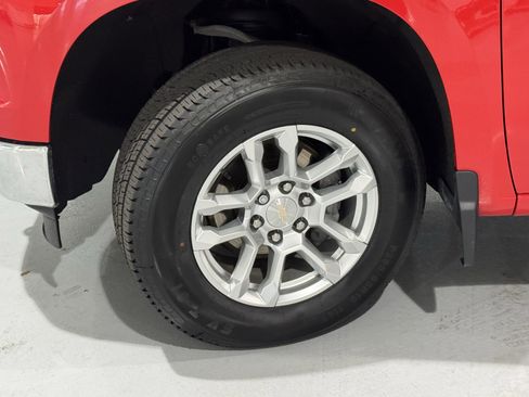 Used 2022 Chevrolet Silverado 1500 LT image 36