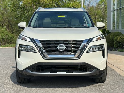 Certified 2023 Nissan Rogue SL w/ SL Premium Package AWD/4WD image 3
