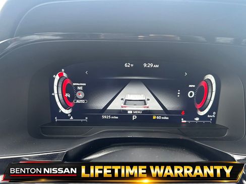 Used 2025 Nissan Pathfinder Platinum w/ Cargo Package image 15