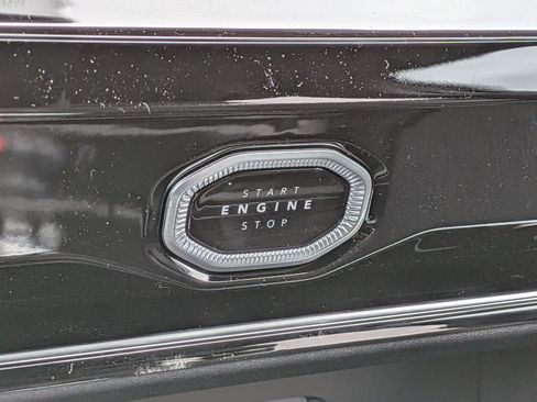 New 2026 Jeep Grand Cherokee 4WD image 15