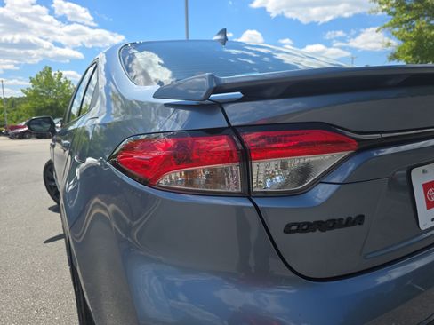 Certified 2025 Toyota Corolla SE w/ SE Premium Package FWD image 33