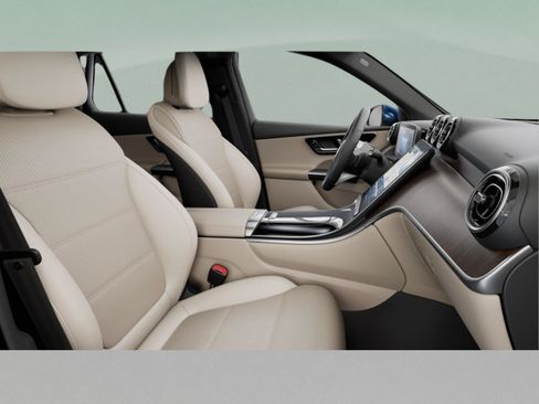 Certified 2026 Mercedes-Benz GLC 300 4MATIC image 42