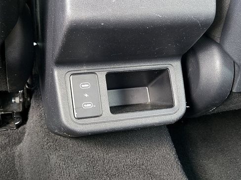 Used 2025 Kia K4 FWD image 16