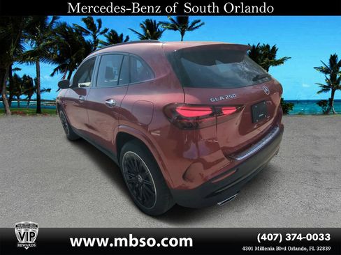 Used 2025 Mercedes-Benz GLA 250 image 17