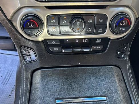 Used 2019 GMC Yukon Denali RWD image 10