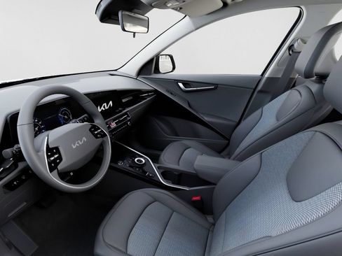 New 2026 Kia Niro Wind w/ Wind Preserve Package FWD image 17