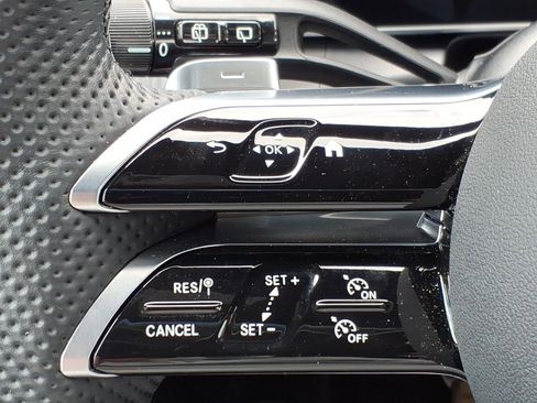 Certified 2025 Mercedes-Benz GLC 350e 4MATIC image 23