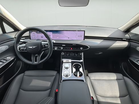 Certified 2026 Genesis GV70 2.5T AWD/4WD image 20