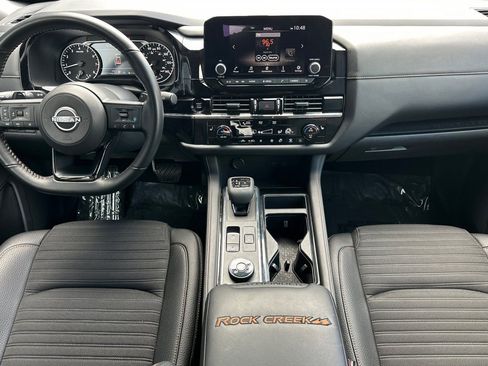 Used 2025 Nissan Pathfinder Rock Creek AWD/4WD image 16