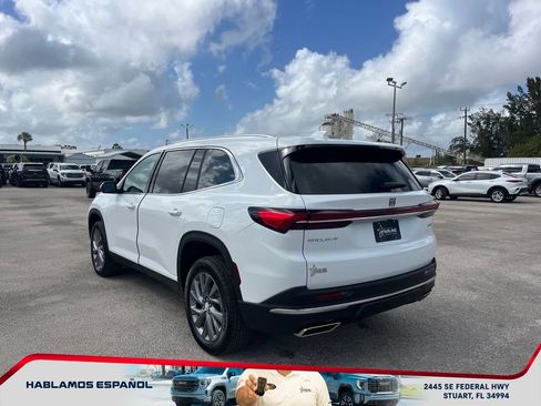 New 2026 Buick Enclave Preferred image 5