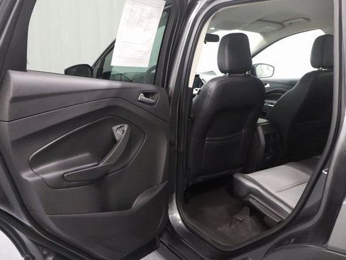 Used 2018 Ford Escape SE w/ SE Sport Appearance Package FWD image 11
