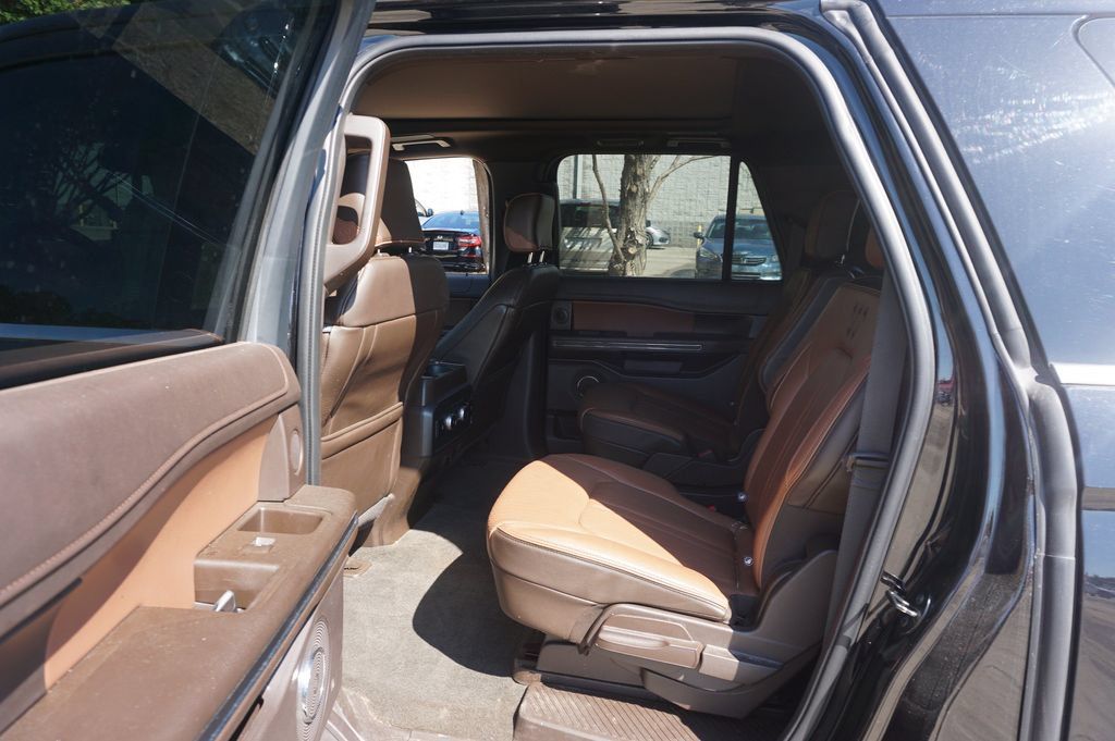 Used 2022 Ford Expedition Max King Ranch AWD/4WD image 14