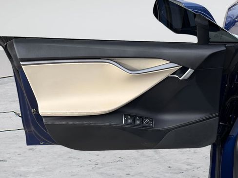 Used 2020 Tesla Model S Performance image 16