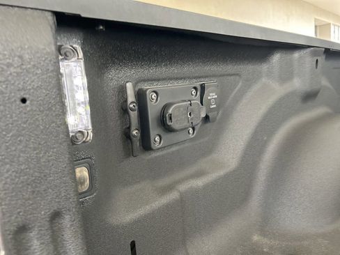 Used 2025 RAM 3500 Tradesman AWD/4WD image 38