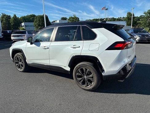 Used 2024 Toyota RAV4 XSE AWD/4WD image 12
