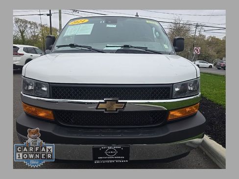 Used 2024 Chevrolet Express 3500 LT w/ LT Preferred Equipment Group image 1