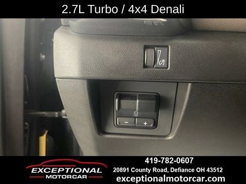 Used 2025 GMC Canyon Denali AWD/4WD image 36