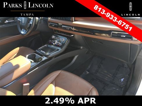 Certified 2022 Lincoln Nautilus Reserve image 10