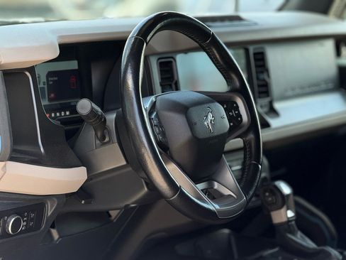 Used 2022 Ford Bronco Wildtrak AWD/4WD image 12