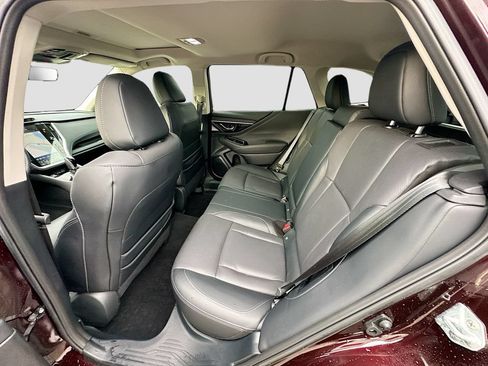 Used 2025 Subaru Outback Limited w/ Popular Package #2 AWD/4WD image 24