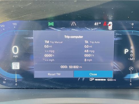 Certified 2024 Volvo XC90 B6 Ultimate w/ Protection Package Premier image 17