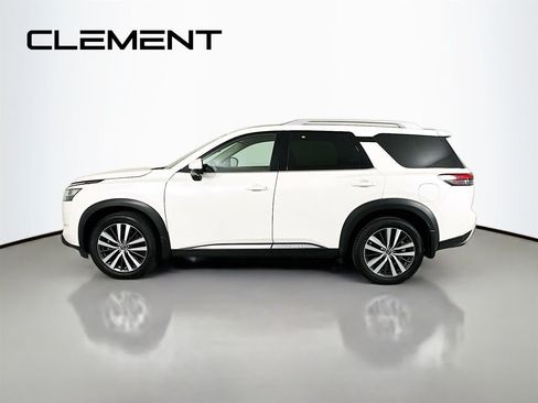 Used 2022 Nissan Pathfinder Platinum w/ Cargo Package AWD/4WD image 6