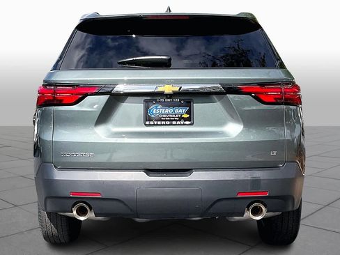 Used 2023 Chevrolet Traverse LT FWD image 5
