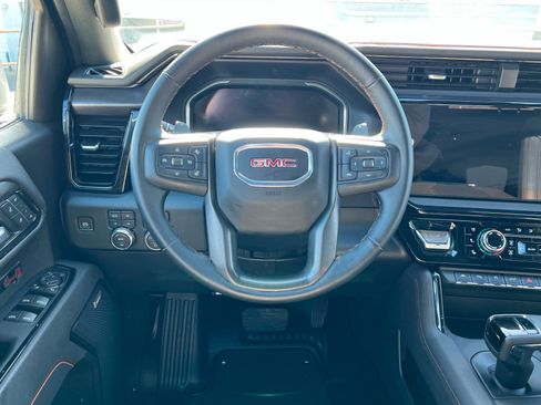 Certified 2025 GMC Sierra 1500 AT4 image 13