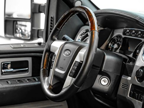 Used 2014 Ford F150 Platinum AWD/4WD image 11