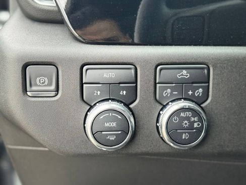 Certified 2025 GMC Sierra 1500 Elevation AWD/4WD image 20