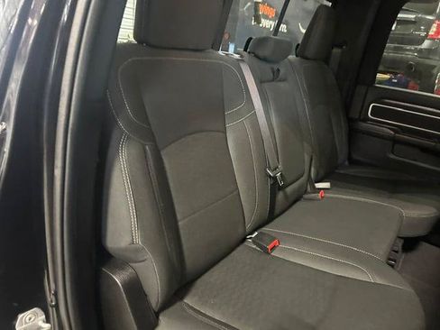 Certified 2025 RAM 2500 Big Horn AWD/4WD image 17