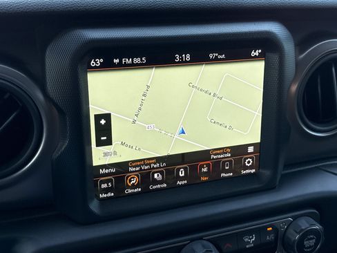 Used 2021 Jeep Wrangler Unlimited Sport AWD/4WD image 16