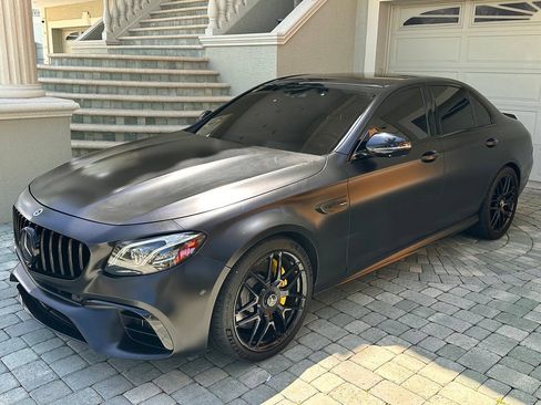 Used 2018 Mercedes-Benz E 63 AMG S image 28
