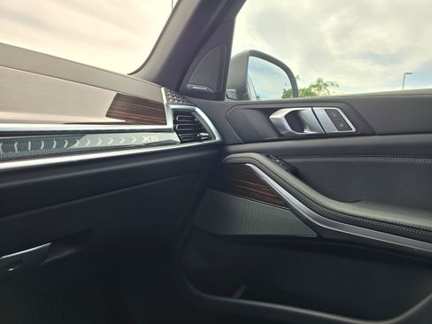 New 2026 BMW X5 xDrive40i AWD/4WD image 26
