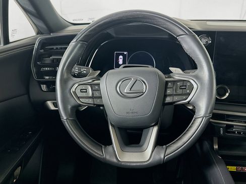 Used 2023 Lexus RX 350 Premium image 18