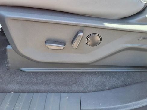 New 2025 Ford F150 Lightning Flash image 25