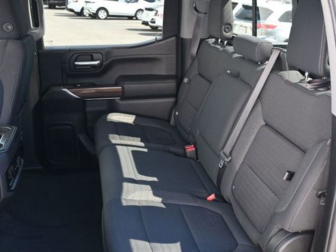 Used 2020 Chevrolet Silverado 1500 RST image 16