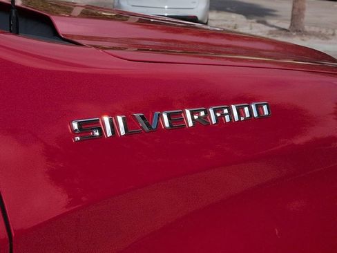 Used 2022 Chevrolet Silverado 1500 Custom RWD image 6