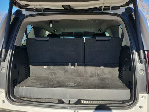 Used 2020 Chevrolet Tahoe LT w/ Luxury Package image 19