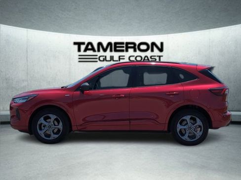 Used 2023 Ford Escape ST-Line w/ Tech Pack #1 AWD/4WD image 2