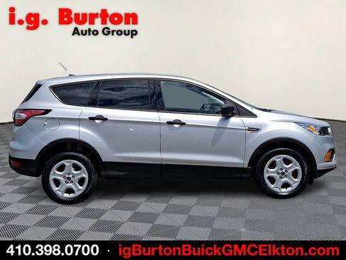 Used 2017 Ford Escape S FWD image 7